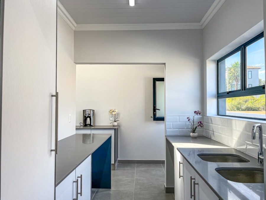 To Let 3 Bedroom Property for Rent in Dana Bay Western Cape